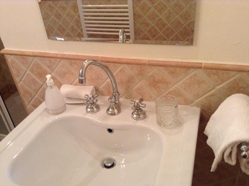 Il Giglio Apartment Florence Luaran gambar