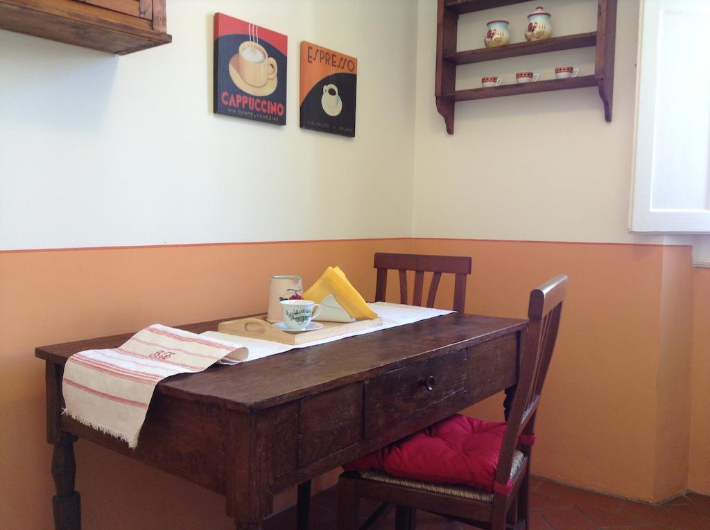 Il Giglio Apartment Florence Bilik gambar