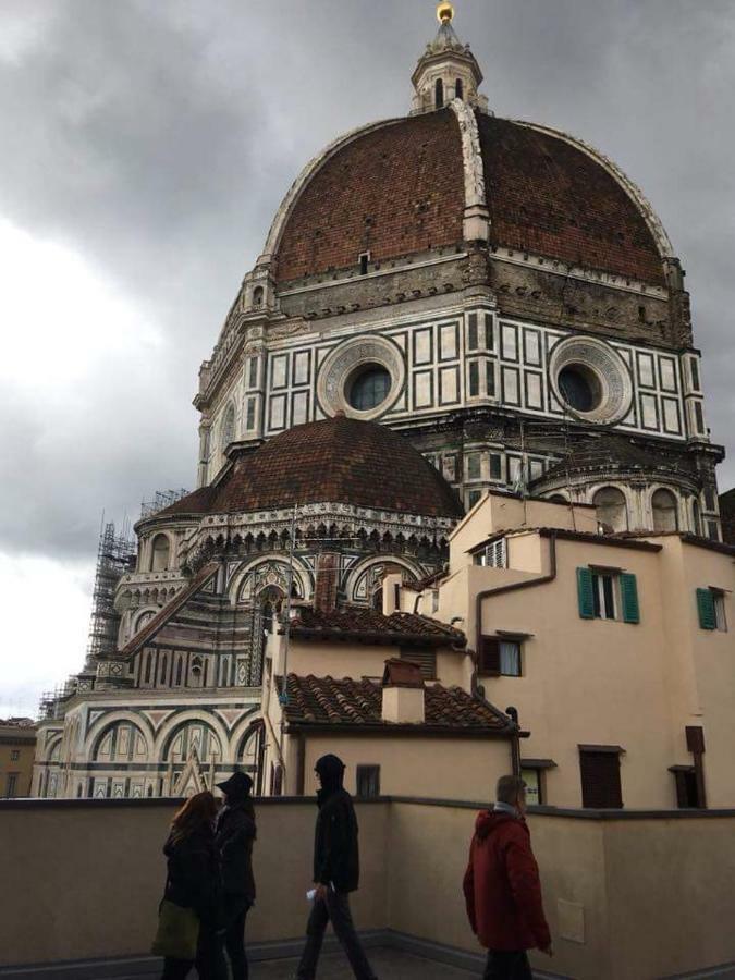 Il Giglio Apartment Florence Luaran gambar